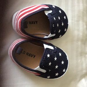 Old navy 4th of July baby shoes brand new